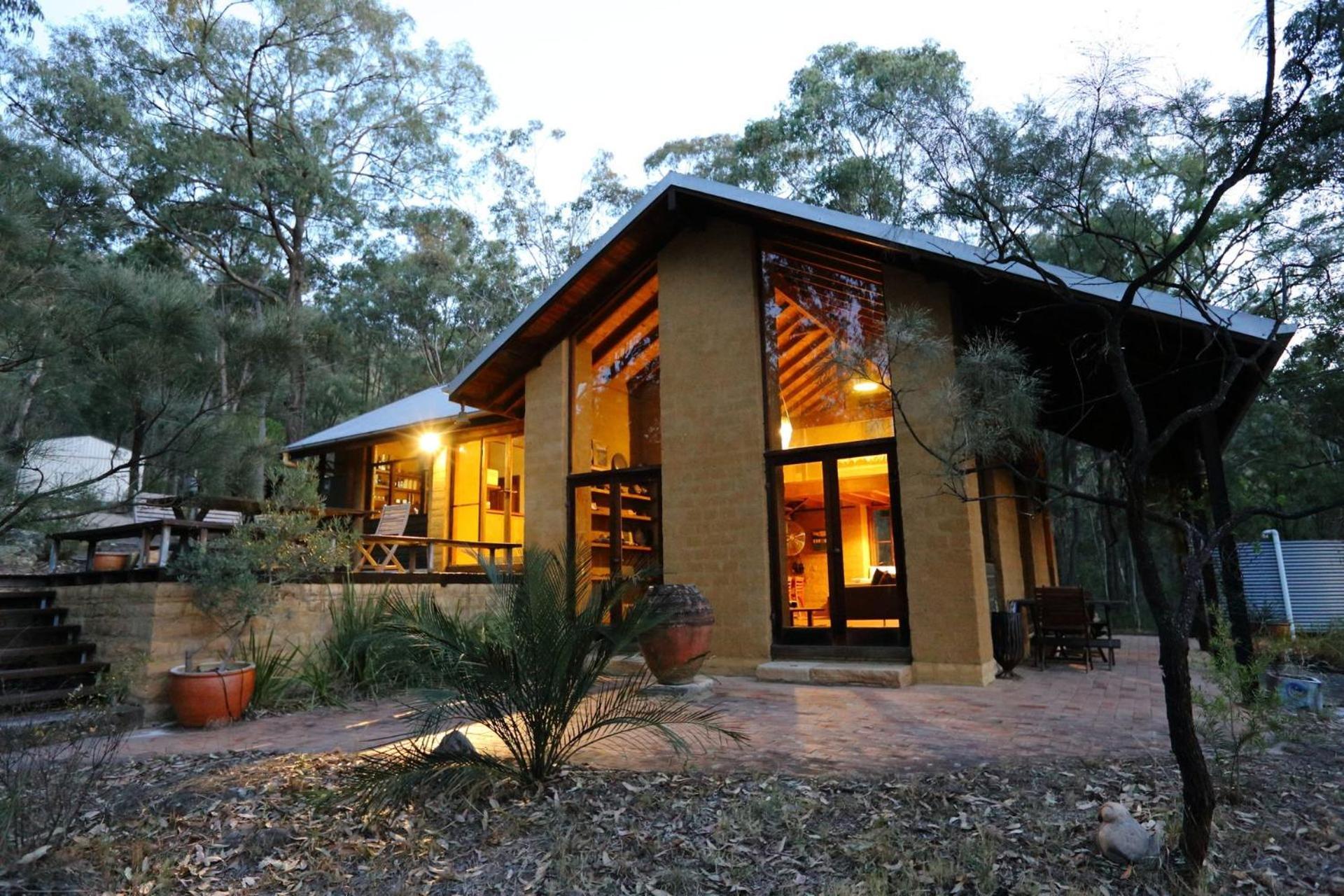 Corymbia Cottage Brokes Secluded Escape For Max 4 Eksteriør bilde